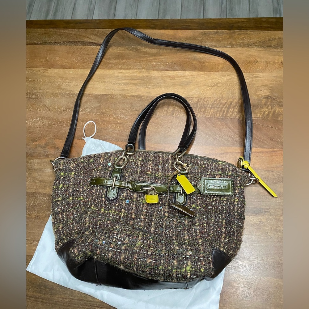 Coach green tweed Chelsea purse